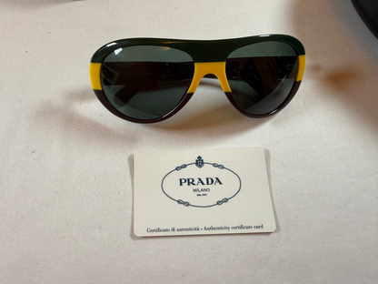 Occhiali da sole Prada